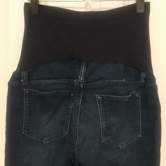 Maternity Crop Jegging - Picture 5 of 5